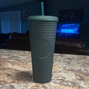 Starbucks 2022 Studded Matte Dark Green Textured Venti 24 oz Tumbler with Straw